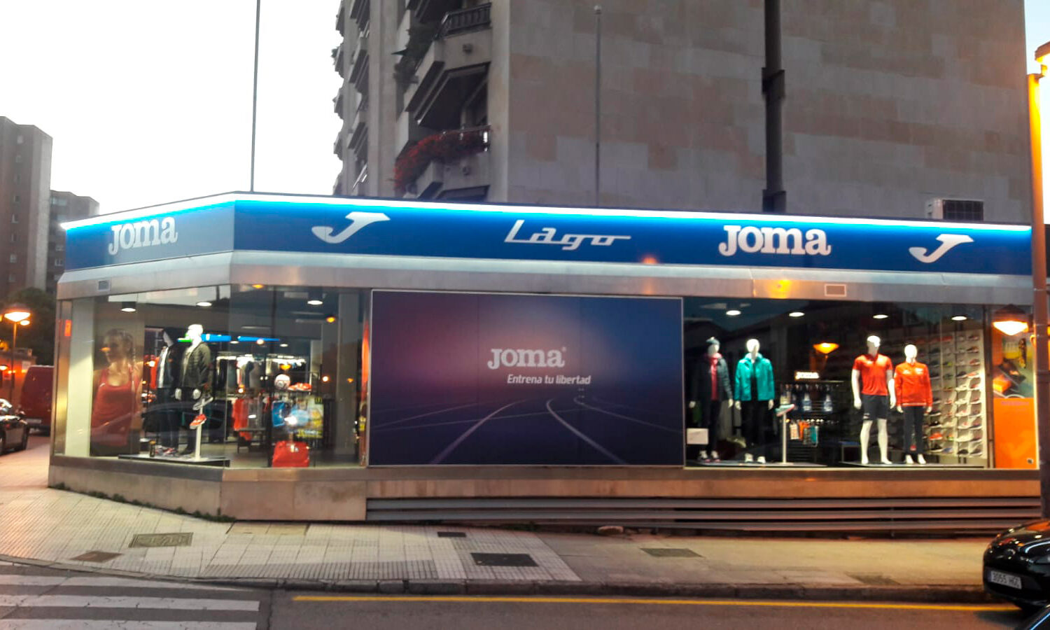 tienda_diseño_deporte_shop_gijón